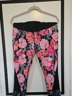 Floral Pink & Black High-Waist Leggings